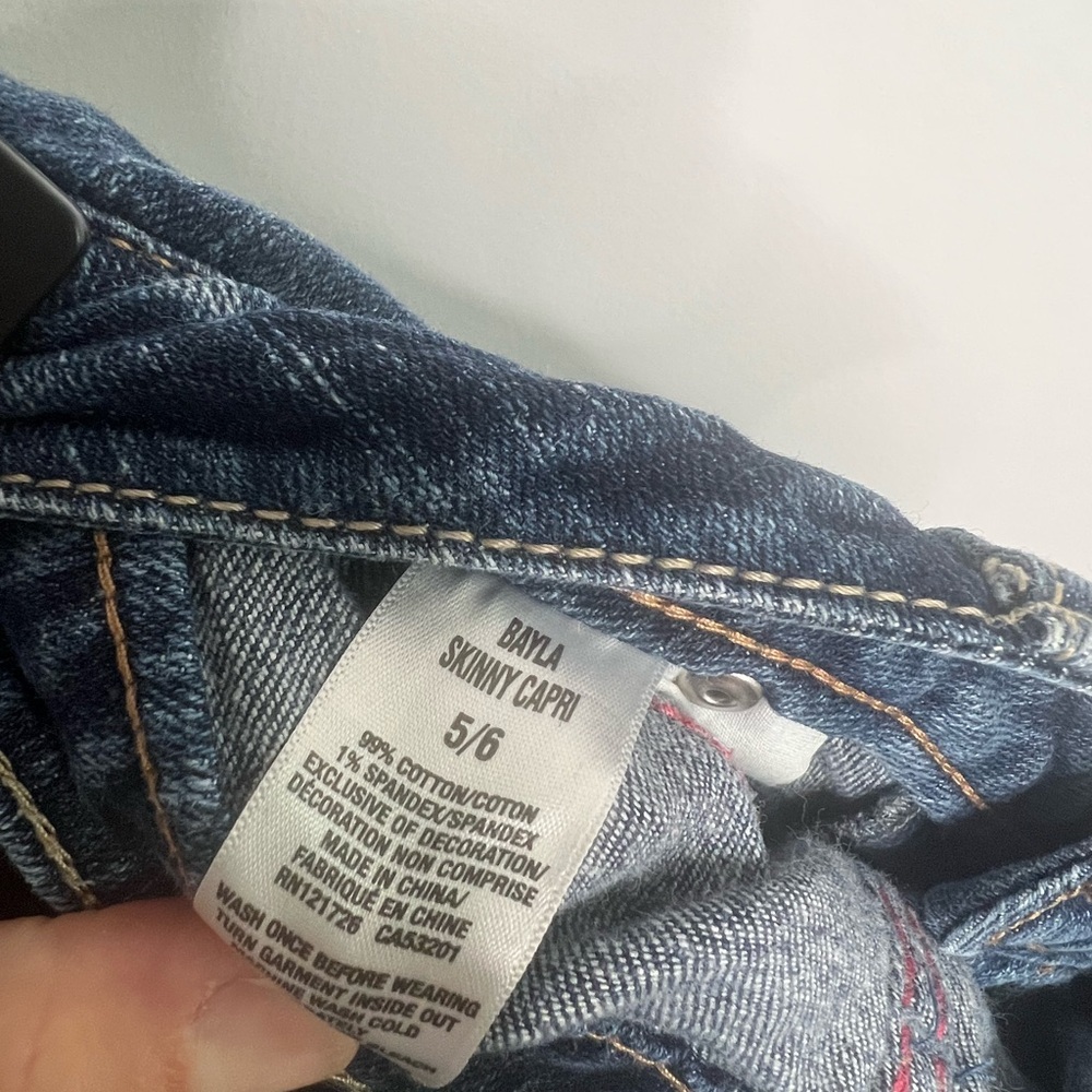 Aeropostale Capris - Picture 3 of 4